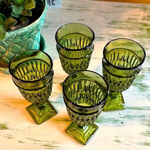 Vintage Indiana Glass Mt. Vernon Avacado green, Goblet Set, set of 4